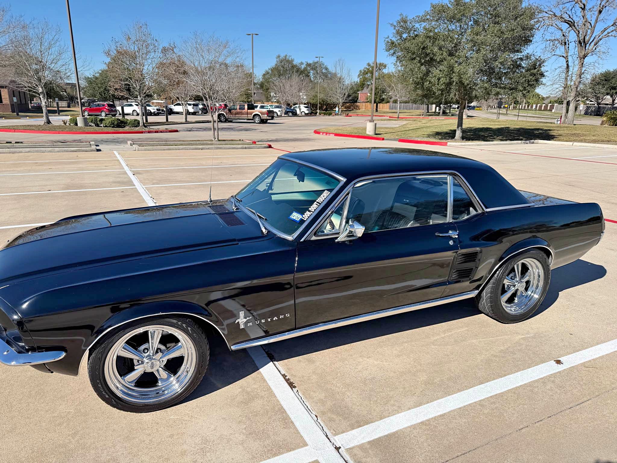 1967 Ford Mustang - Coupe 2D