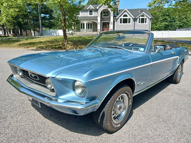 1968 Ford MUSTANG CONVERTIBLE GT OPTIONS RESTORED 302 V8 STUNNING DRIVER