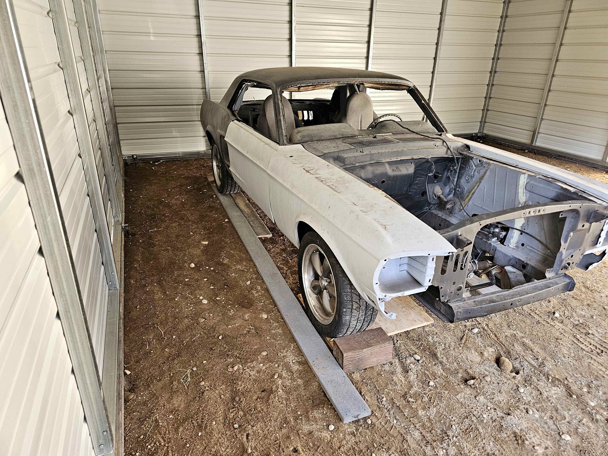 1968 Ford Mustang - Coupe 2D