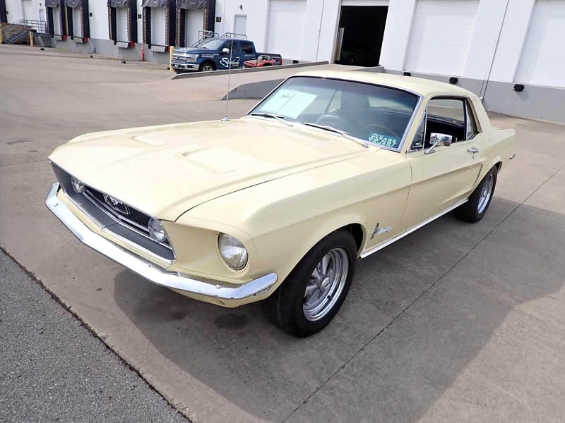 1968 Ford Mustang - Coupe 2D