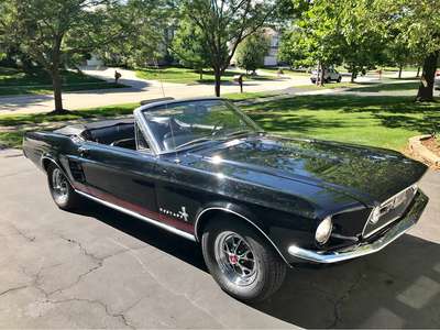 1967 Ford Mustang - Convertible 2D