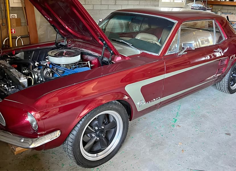 1967 Ford Mustang - Coupe 2D