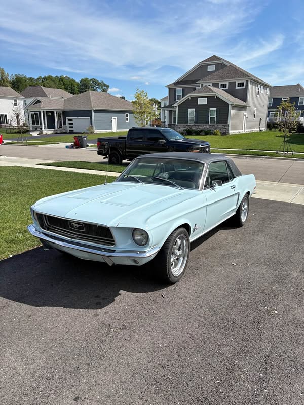 1968 Ford Mustang - Coupe 2D
