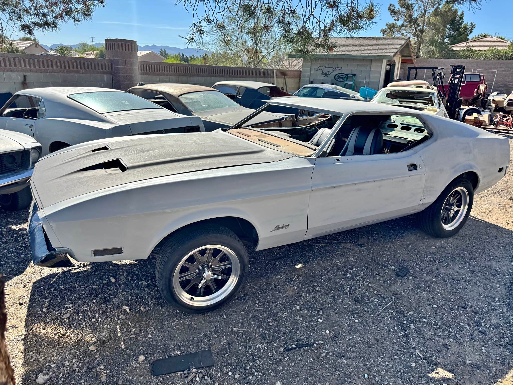 1972 Ford Mustang - Mach 1 Fastback