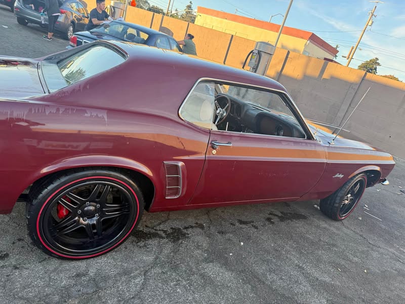 1969 Ford Mustang - Coupe 2D