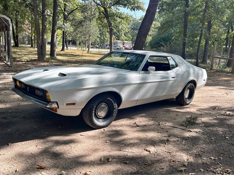 1972 Ford Mustang - Coupe 2D