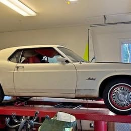 1970 Ford Mustang - Coupe 2D
