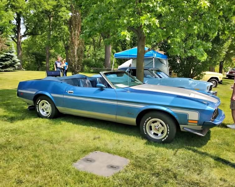 1973 Ford Mustang - Convertible 2D