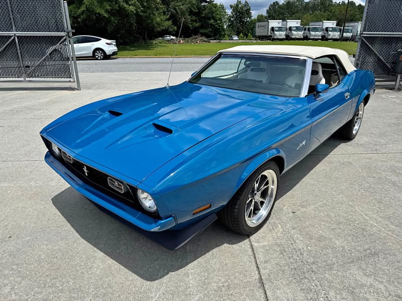 1972 Ford Mustang - Custom