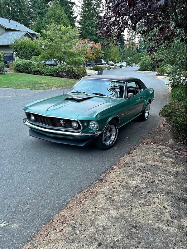1969 Ford Mustang - Premium Coupe 2D
