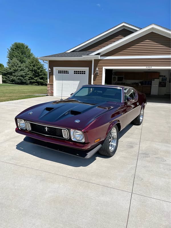 1973 Ford Mustang - Coupe 2D