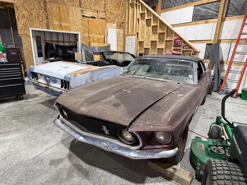 1969 Ford Mustang - Convertible 2D
