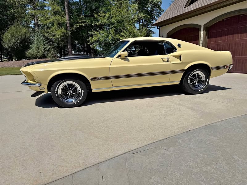 1969 Ford Mustang Mach1 - S Code 390 Four Speed