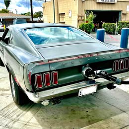 1969 Ford Mustang - Coupe 2D