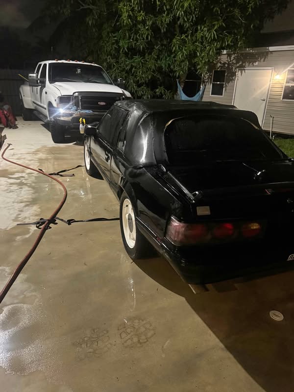 1992 Ford Mustang - Convertible 2D