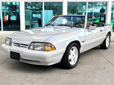 1993 Ford Mustang LX 5.0 2dr Convertible