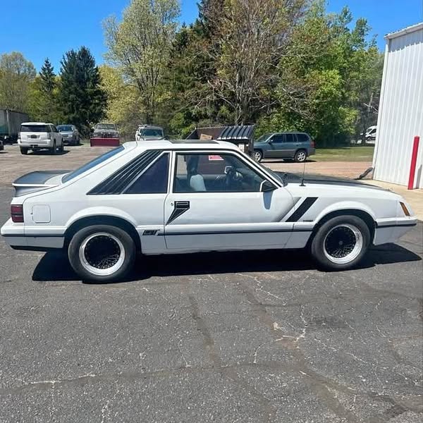 1985 Ford Mustang - GT Hatchback 2D