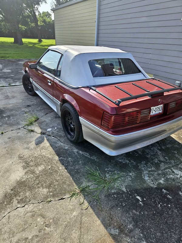 1990 Ford Mustang - GT