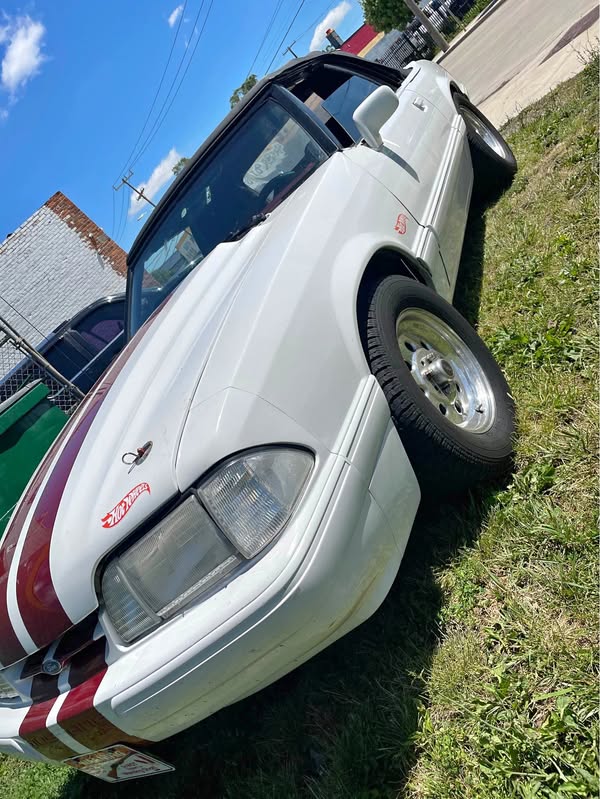1993 Ford Mustang - LX Convertible 2D