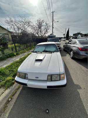 1986 Ford mustang svo