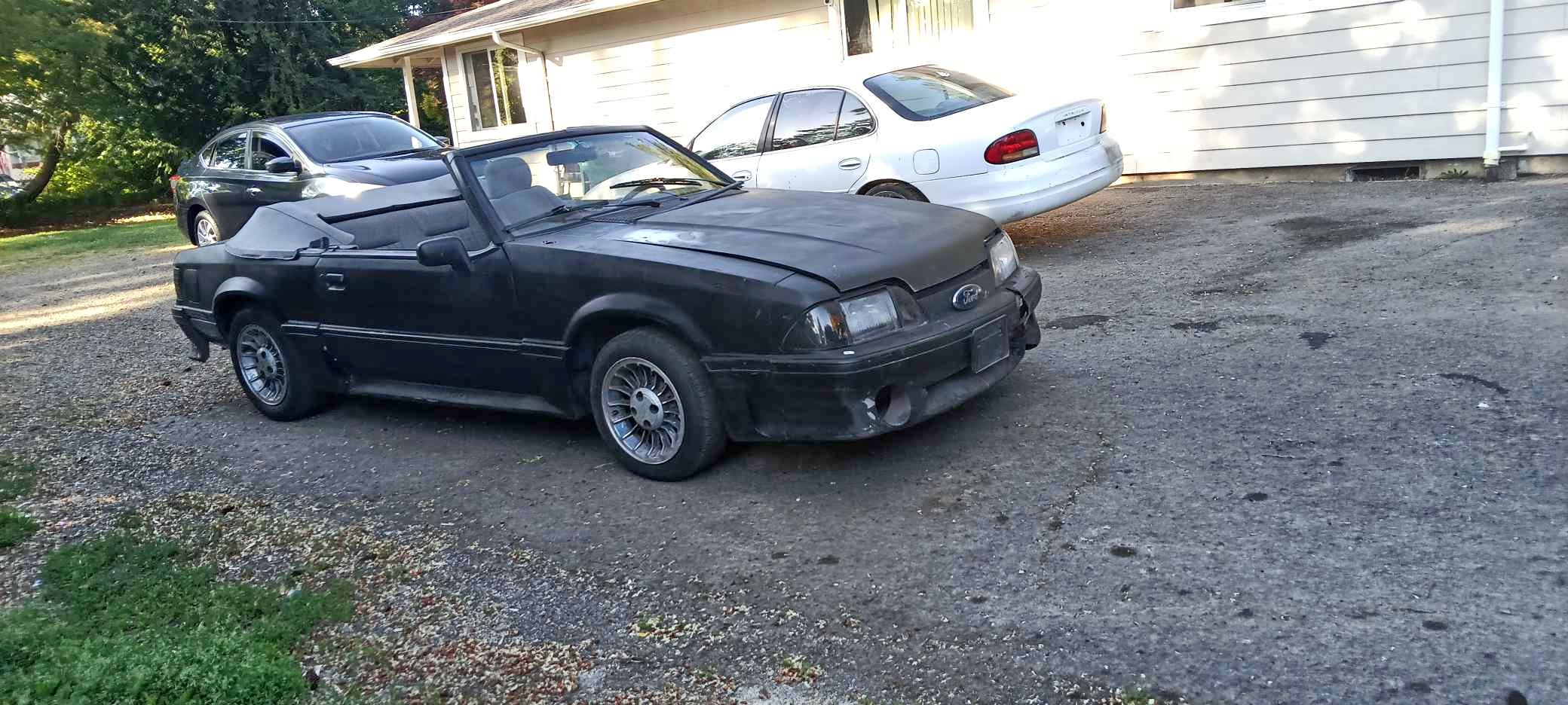 1988 Ford Mustang - GT Deluxe Convertible 2D