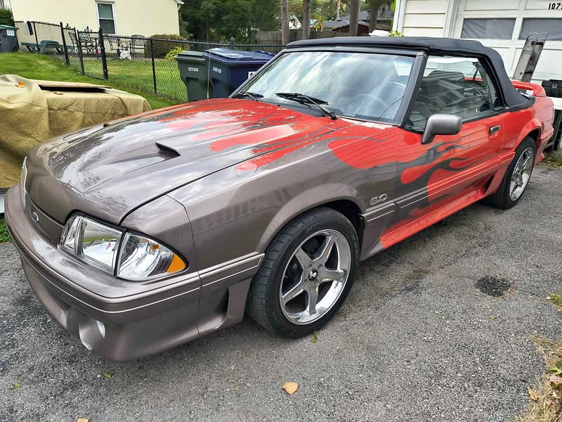 1992 Ford Mustang - GT Convertible 2D