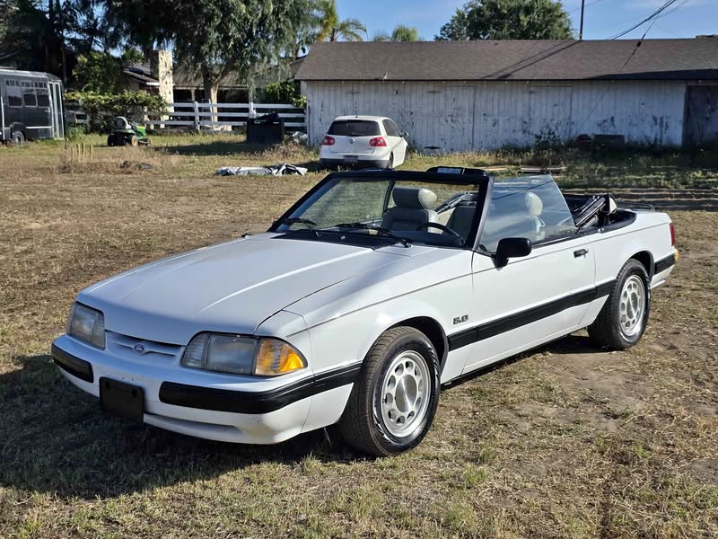 1989 Ford Mustang - LX 5.0