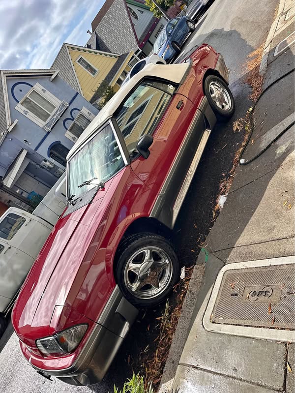 1990 Ford Mustang - Convertible 2D