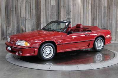 1989 Ford Mustang AC, pwr brakes, steering windows etc....