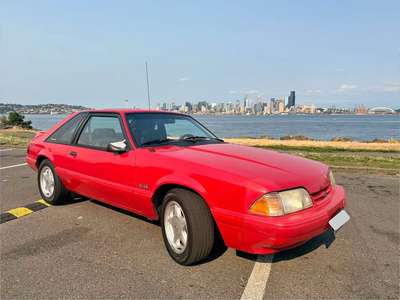 1992 Ford Mustang - LX 5.0