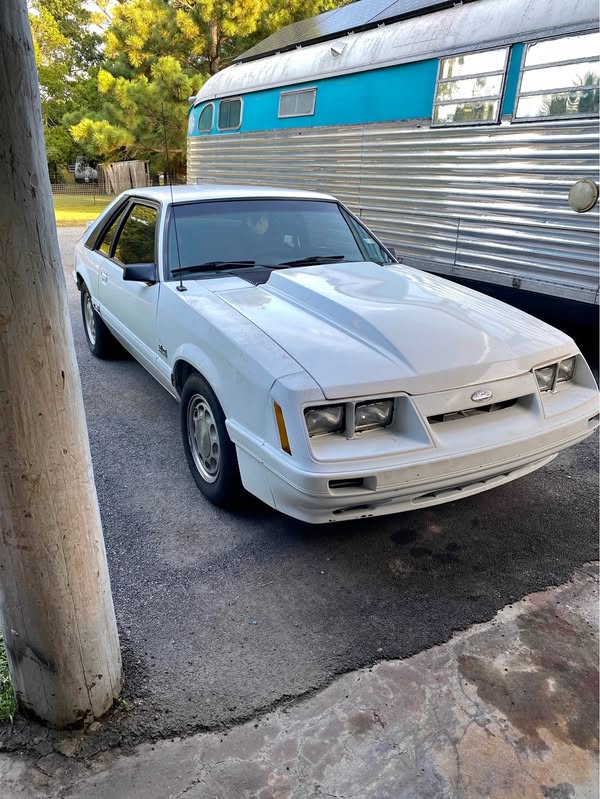 1985 Ford Mustang - GT