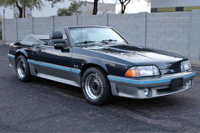 1988 Ford Mustang - GT