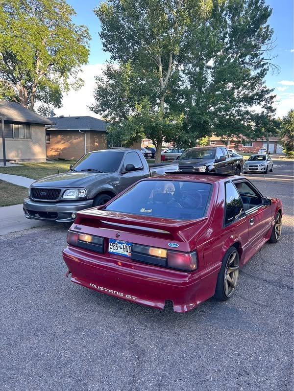1991 Ford Mustang - GT