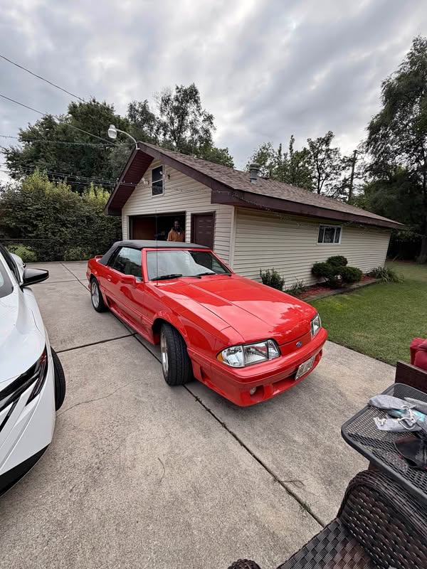 1989 Ford Mustang - GT