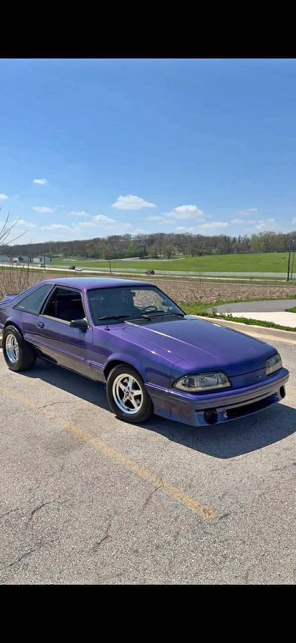 1992 Ford Mustang - LX