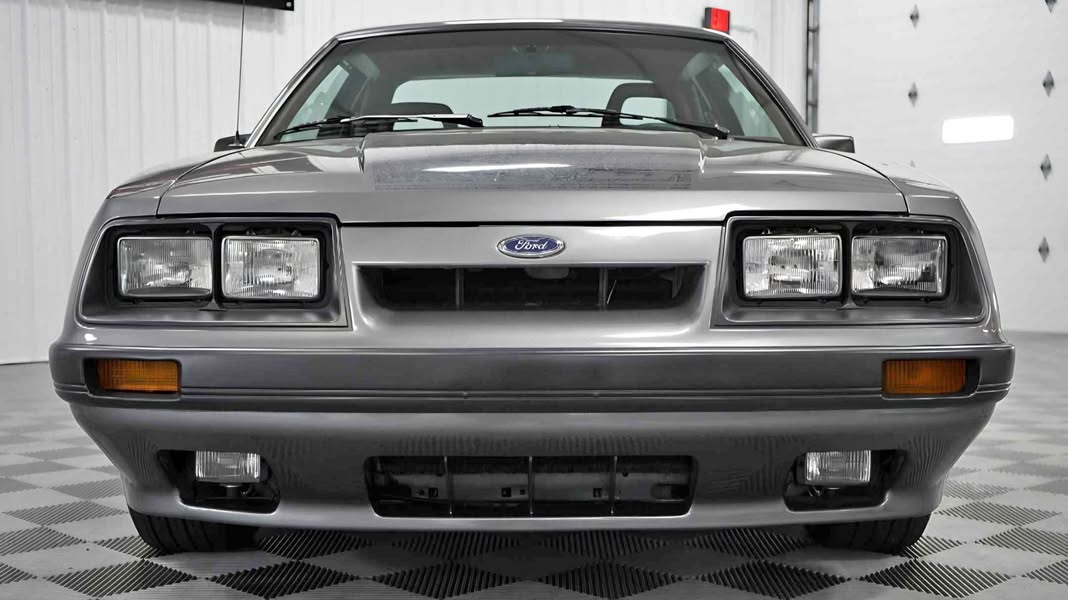 1986 Ford Mustang - GT Hatchback 2D