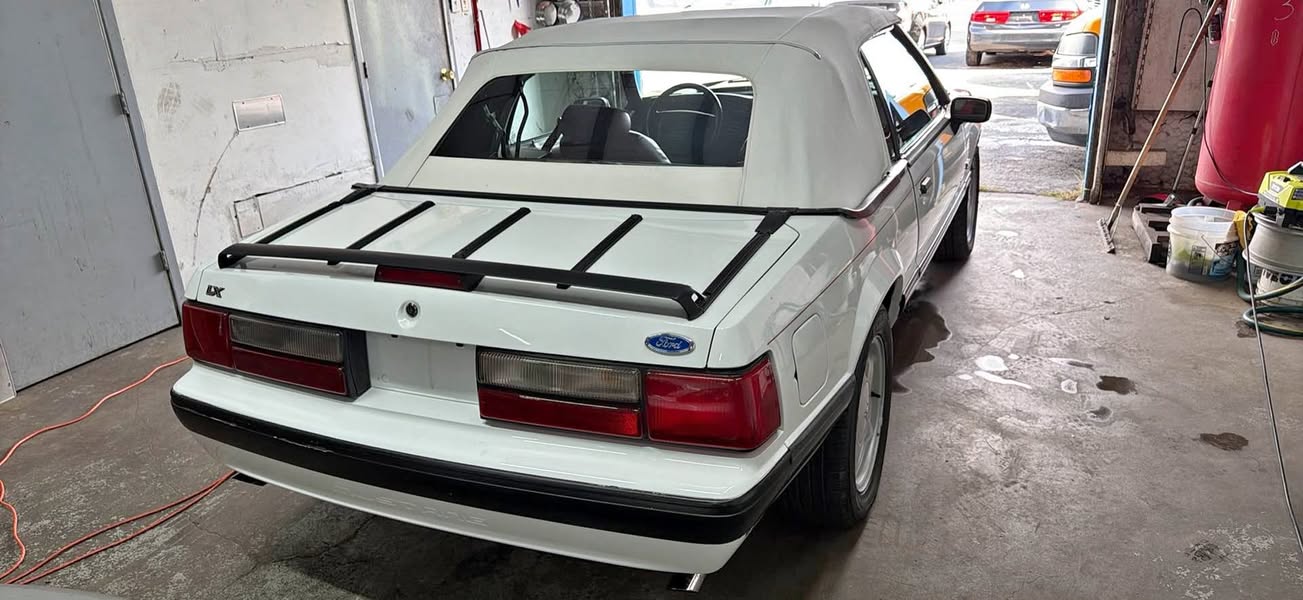 1990 Ford Mustang - LX 5.0 Liter Convertible 2D