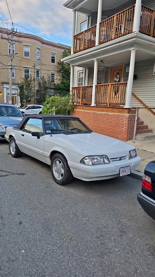 1992 Ford Mustang - Lx