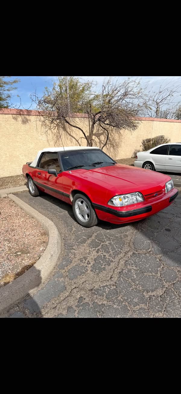1989 Ford Mustang - LX Convertible 2D