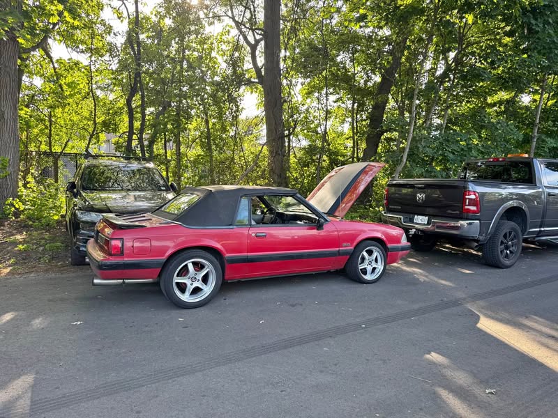 1990 Ford Mustang