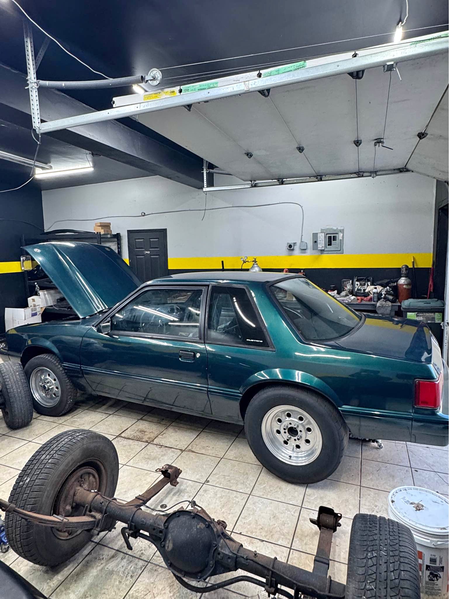 1993 Ford Mustang - Coupe 2D