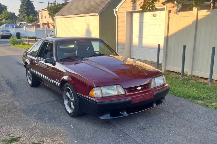 1988 Ford Mustang