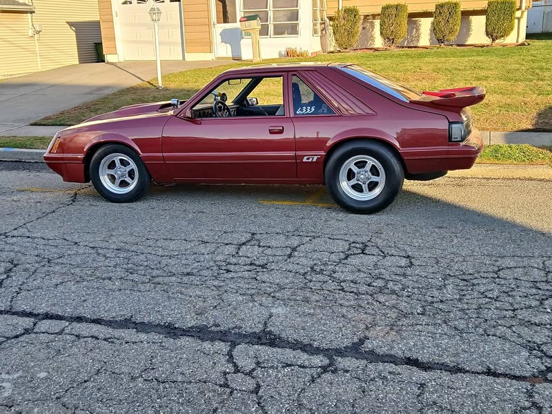 1985 Ford Mustang - GT Coupe 2D