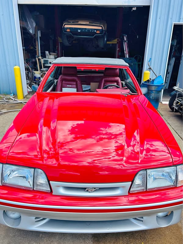 1987 Ford Mustang - GT Convertible 2D