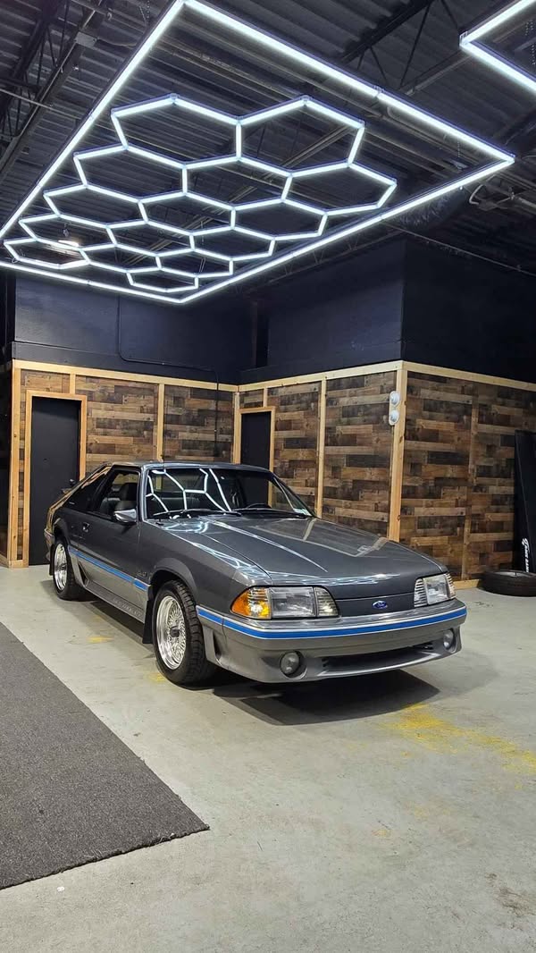 1987 Ford Mustang - GT Coupe 2D