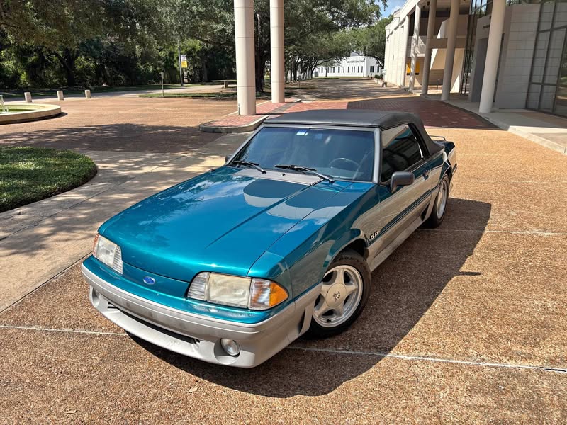 1993 Ford Mustang - GT Convertible 2D