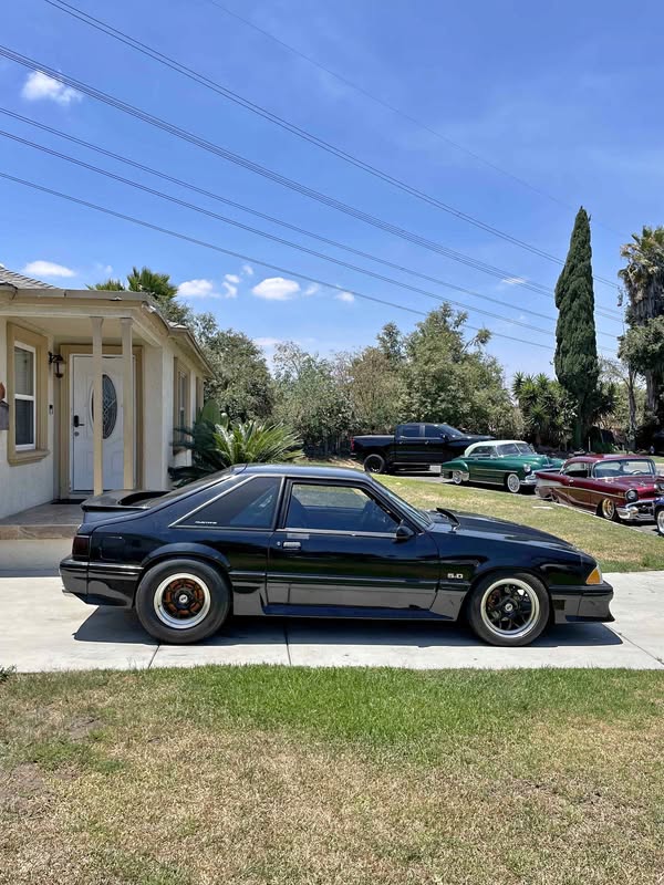 1991 Ford Mustang - Coupe 2D