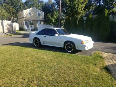 2002 Ford Mustang - GT Deluxe Coupe 2D
