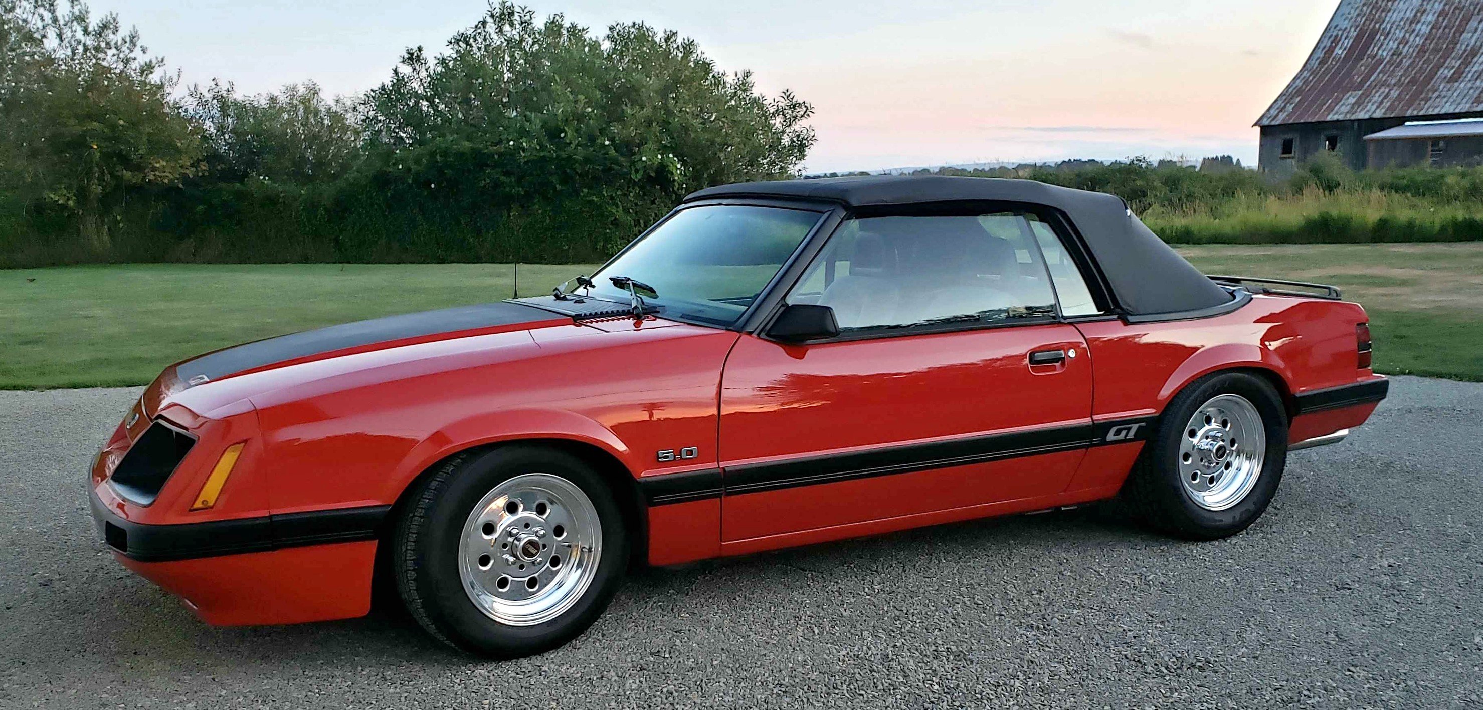 1986 Ford Mustang - GT Convertible 2D