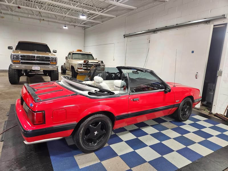 1990 Ford Mustang - LX Convertible 2D